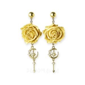 Cream Starfall – Real Rose & Moon Charm Earrings