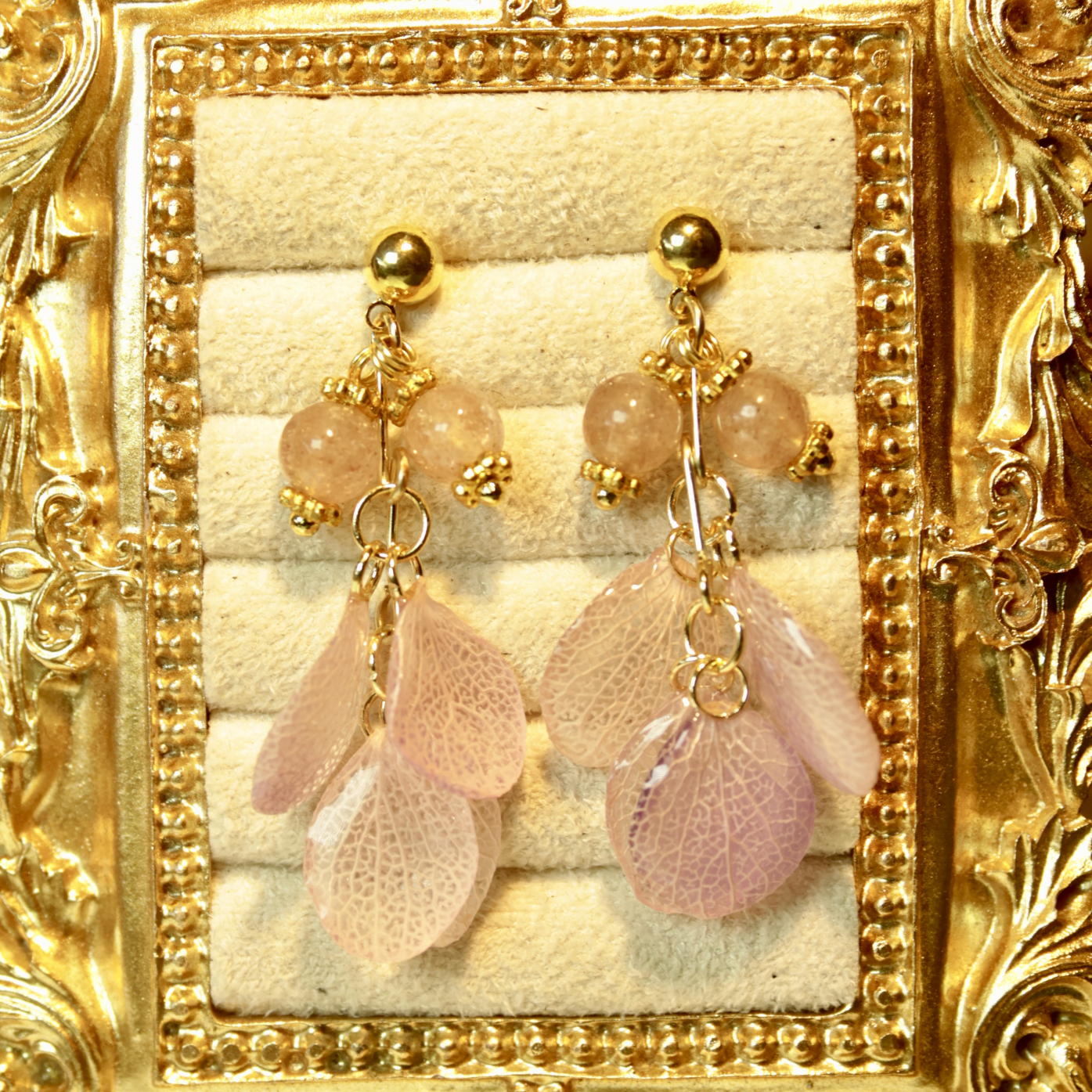 Lavender Mist – Gradient Purple Hydrangea & Sunstone Earrings - Image 2