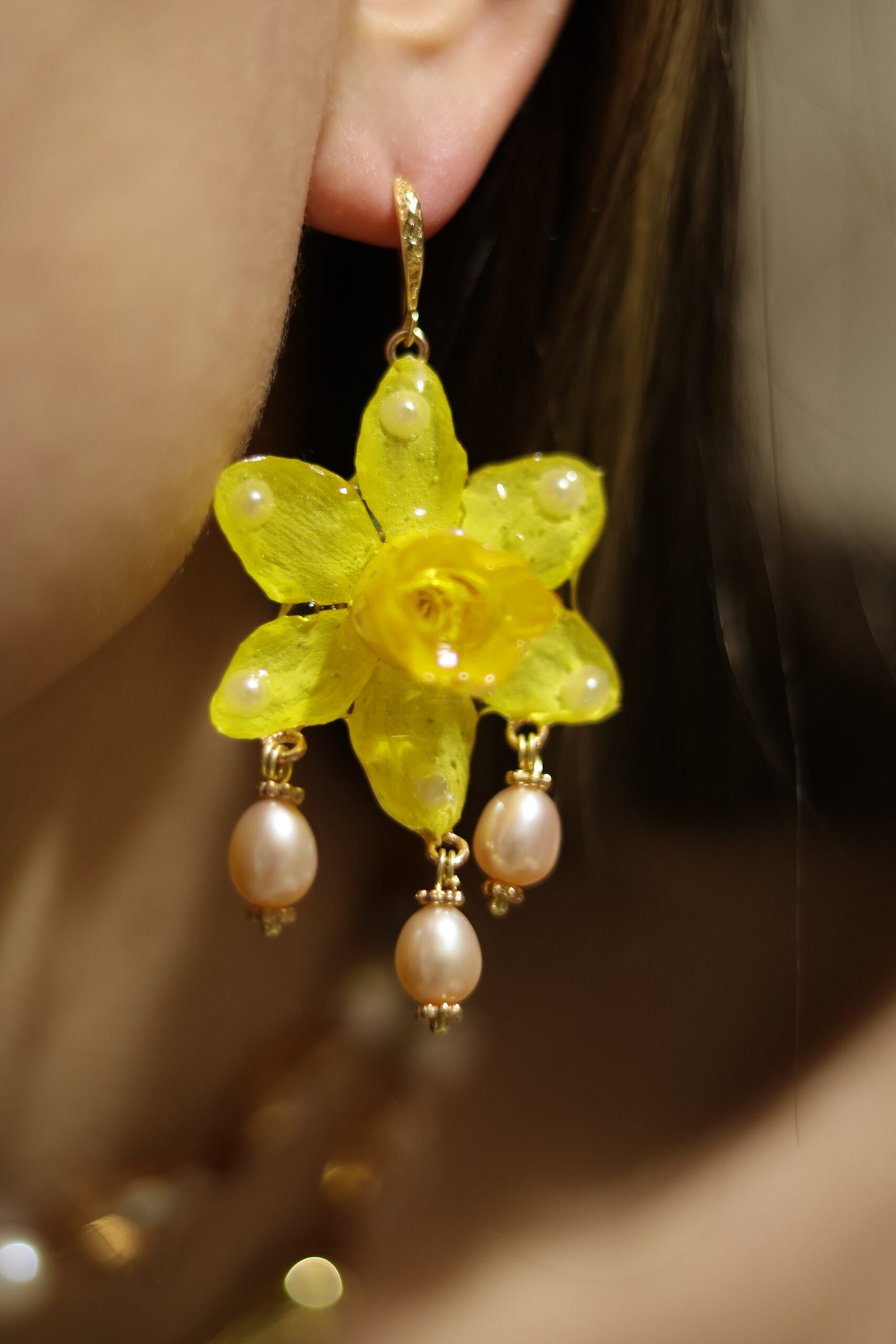 Sunlit Bloom – Yellow Daffodil Earrings - Image 3