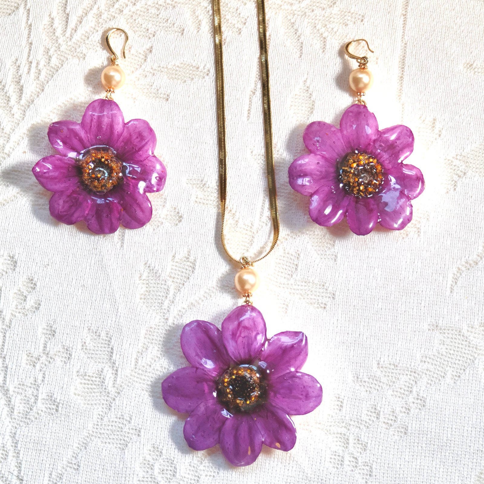 Real Dahlia Earrings and Necklace Set