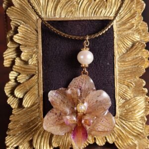 Phalaenopsis Orchid Pendant Necklace — Caramel Rose (South Sea Shell Pearl)