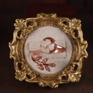 Forget-Me-Not Ring — Rose Gold & White, Adjustable