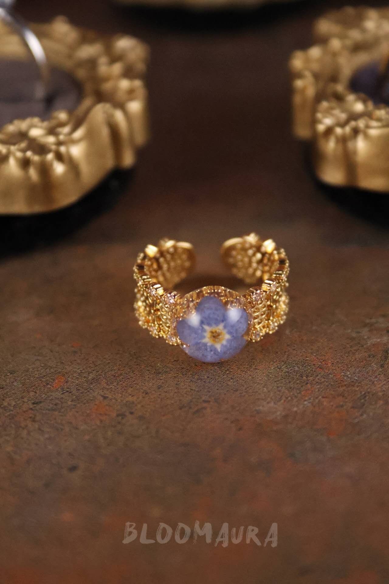 Forget-Me-Not Ring — Gold, Adjustable